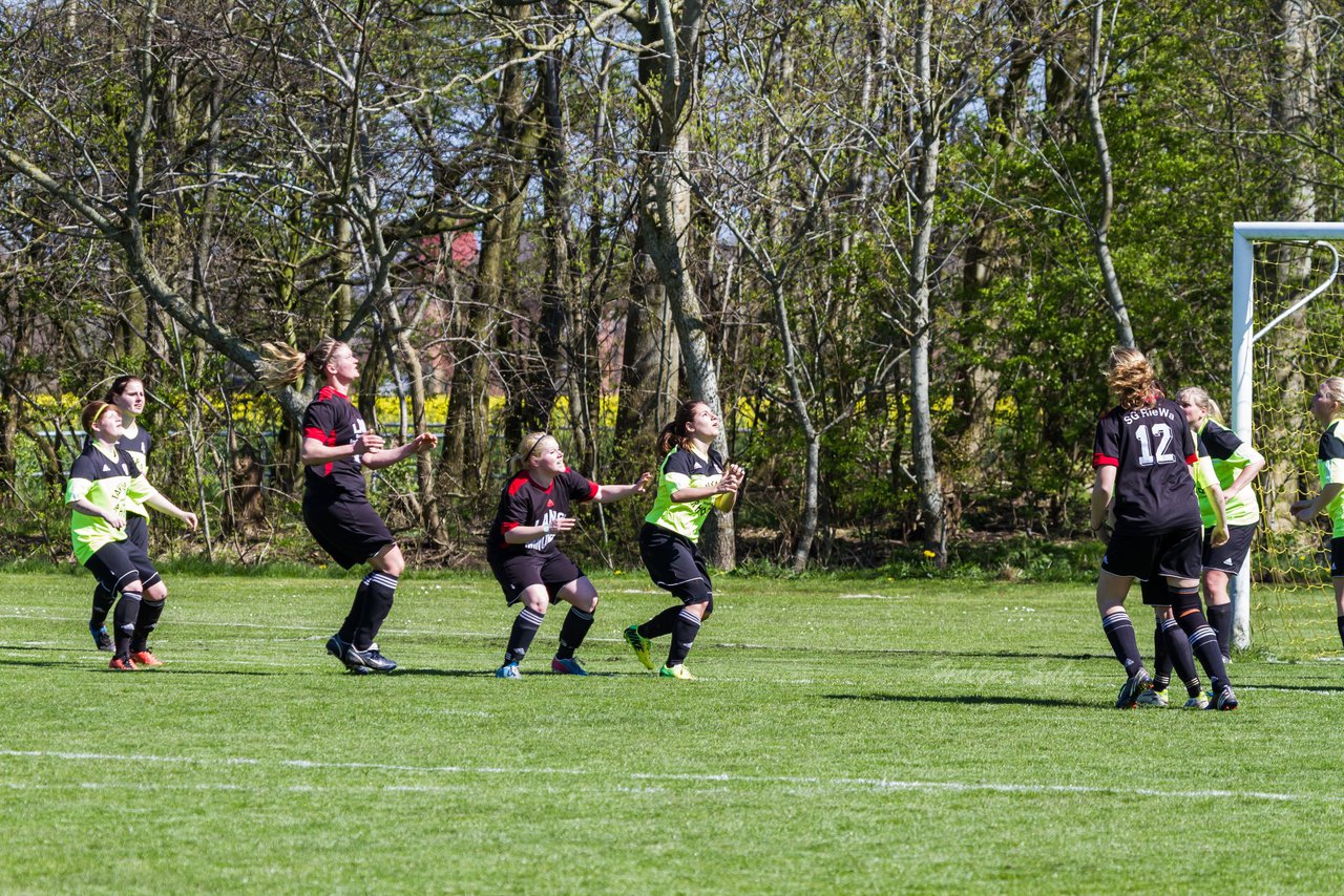 Bild 211 - Frauen SV Frisia 03 Risum Lindholm - Heider SV : Ergebnis: 8:0